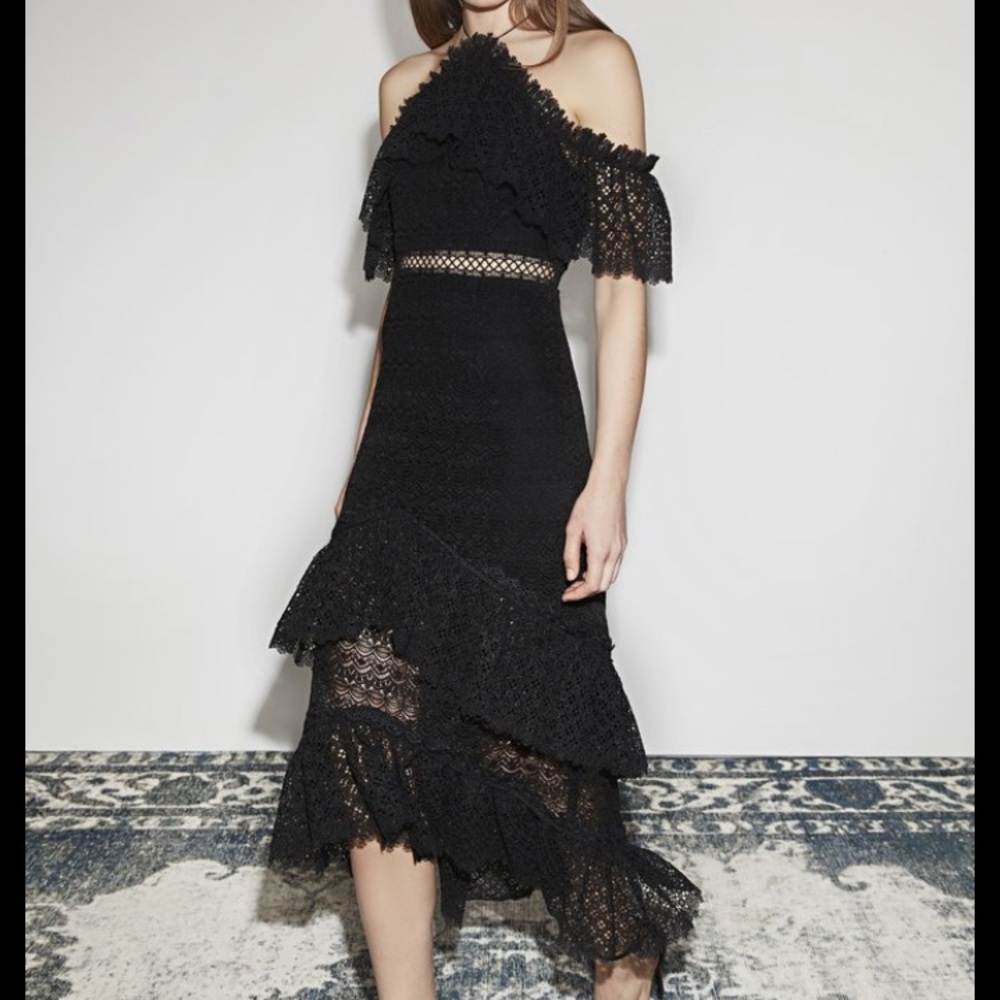 HP🥳|| AMUR || Valentina Midi Dress